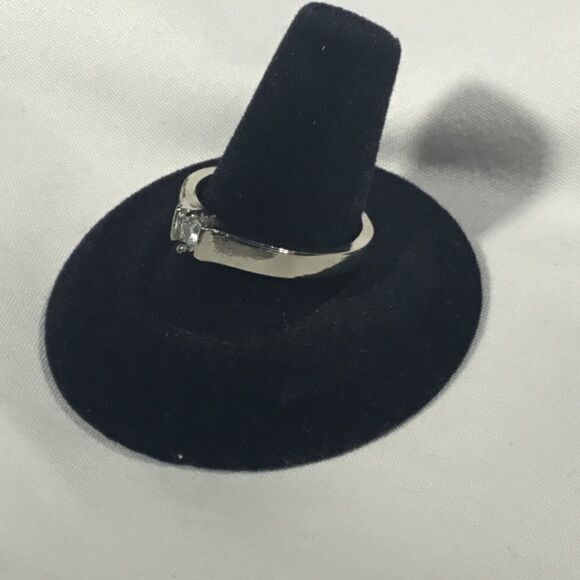 1/4 ct. Single Stone Ring (UC3) - Picture 5 of 9